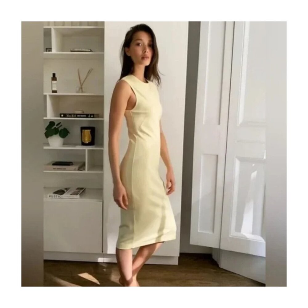 Aritzia Babaton Sleek Midi Yellow Dress Size 6